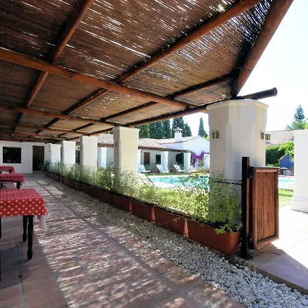 Luxurious In With Swimming Pool Villa