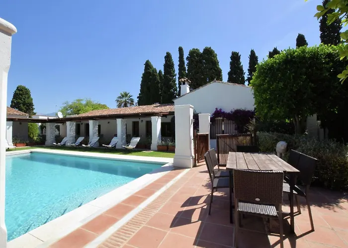 Βίλα Costa Del Sol Near *
